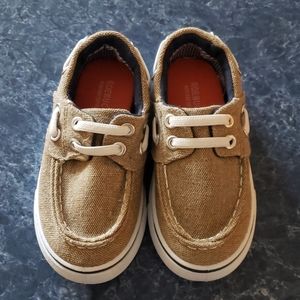 Toddler boat shoes